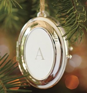 Oval Locket Ornament