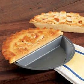 Split Decision Nonstick Pie Pan