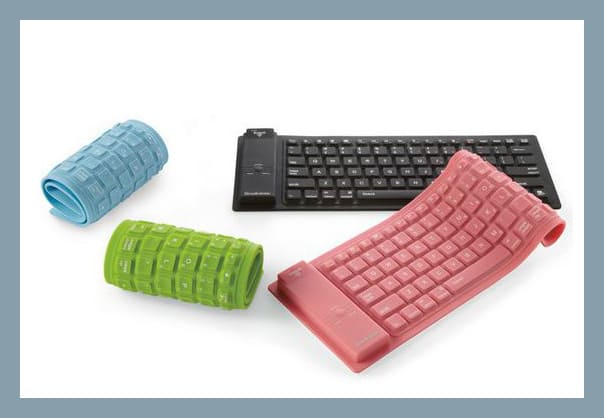 Wireless Roll-Up Keyboard | Fab Finds at The Mindful Shopper