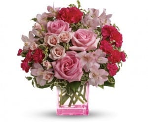 Teleflora's Pink Grace Bouquet | | Products For Breast Cancer Awareness | The Mindful Shopper