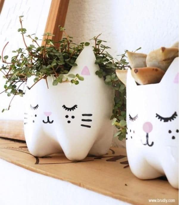Kitty Planters Made Using Recycled Bottles from BruDIY