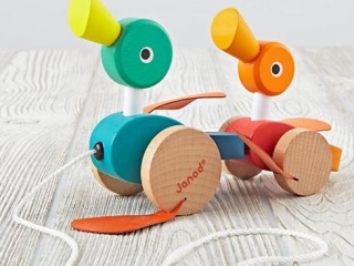 Duck Family Pull Along Toy ($24.95) Duck Family Pull Along Toy