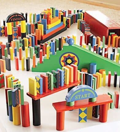 Ultimate 255-Piece Domino Race Set