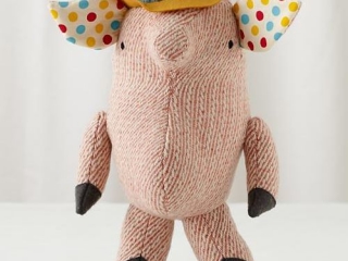 Wee Wonderfuls Porkie Pig ($24.95) Wee Wonderfuls Porkie Pig
